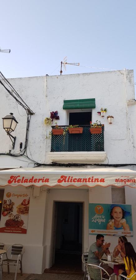Апартаменты Casa Medina De Alba Кониль-де-ла-Фронтера Экстерьер фото